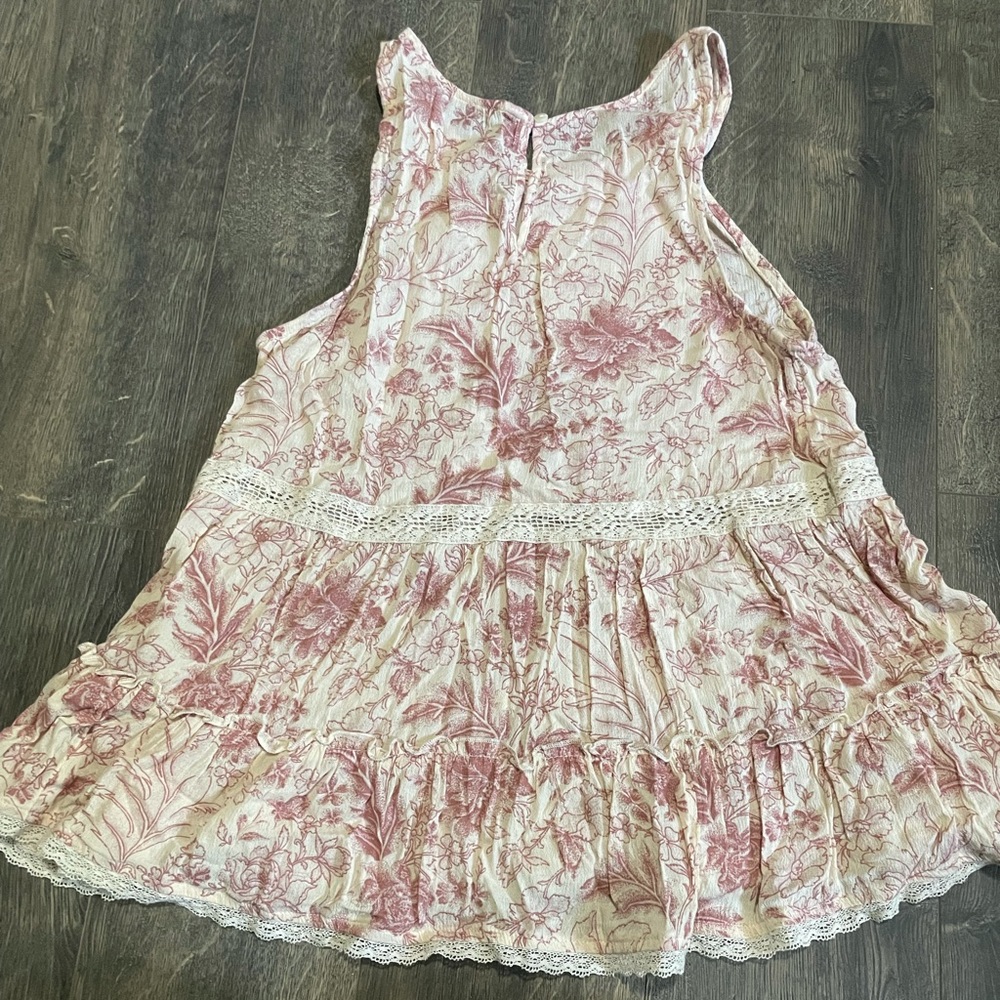American eagle tiered top
